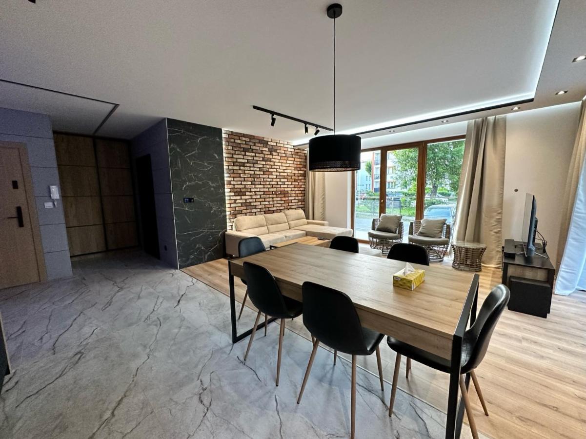 Apartament Family W Czeladzi, Fv, 8Km Do Katowic エクステリア 写真