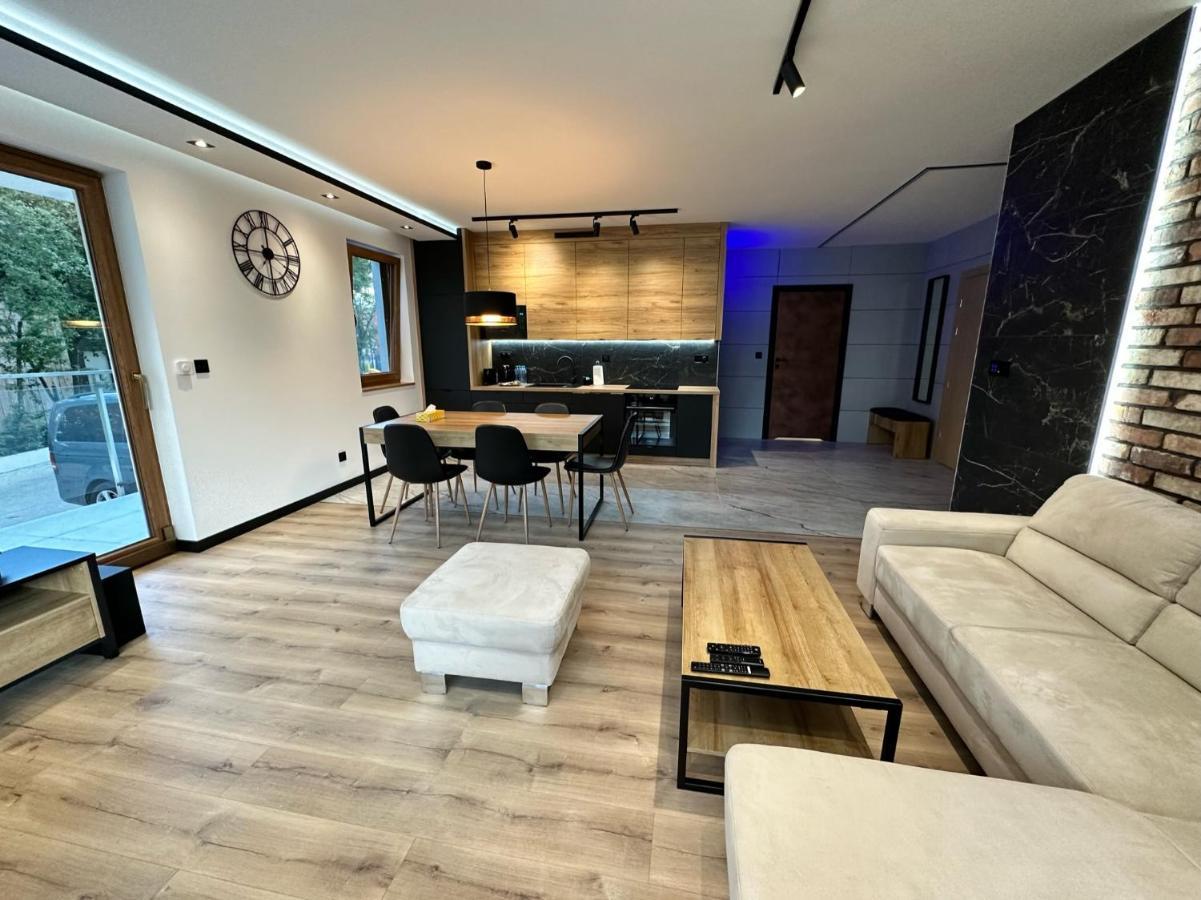 Apartament Family W Czeladzi, Fv, 8Km Do Katowic エクステリア 写真